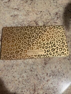 Revolution Pro Gold Leopard Print Palette